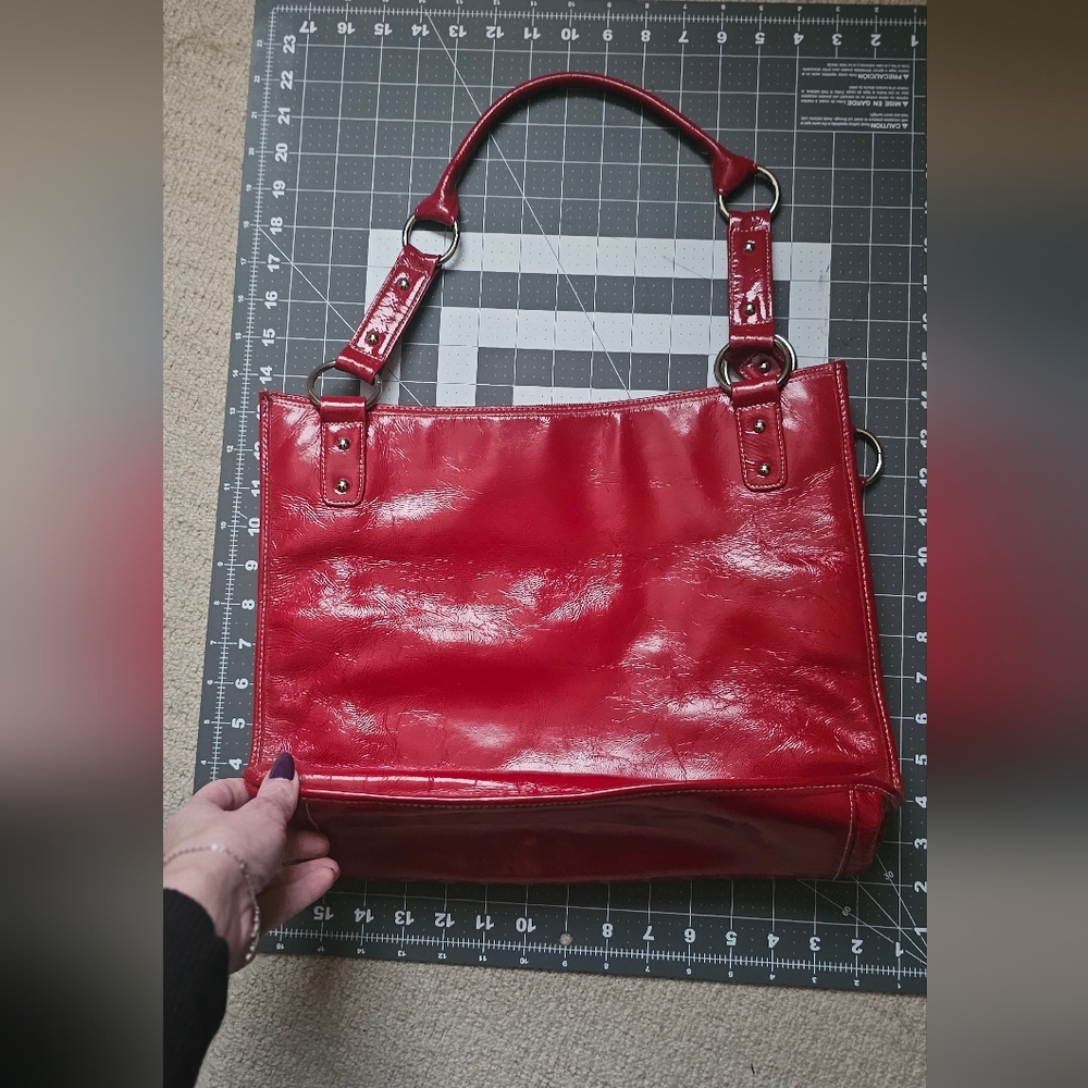 Red Patent Leather Women's Tote/purse - Picture 7 of 14